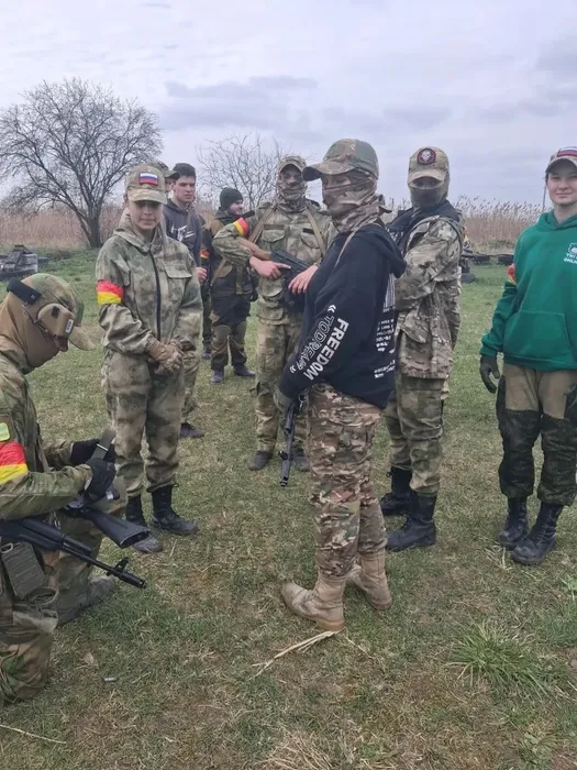 f3dc029f-e4ef-4518-89d8-077682fbff10