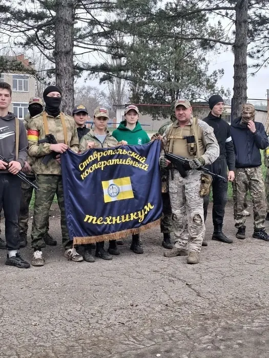 8c460f40-b5bf-4a9d-8e85-ad5e71bc2131